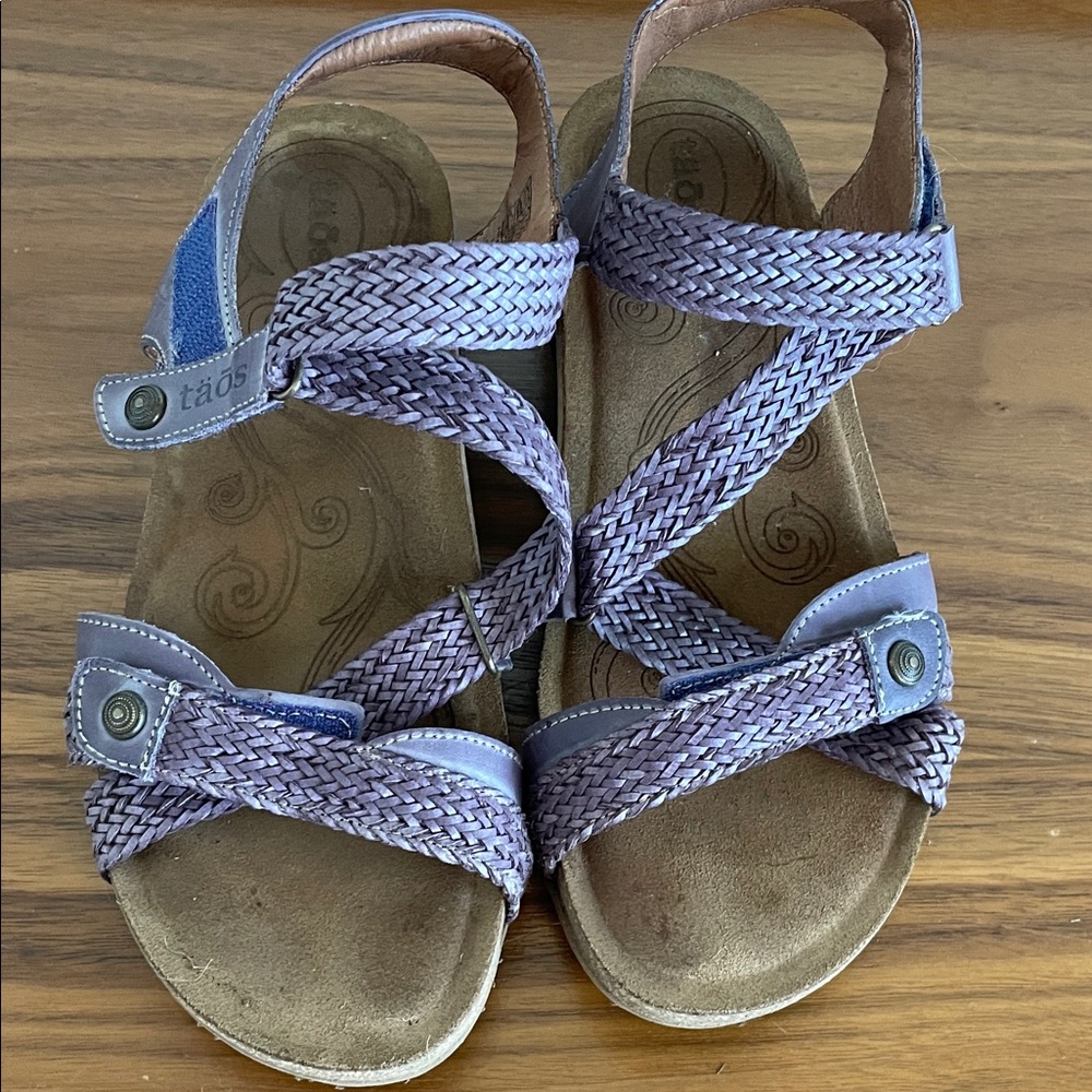 Taos Trulie braided Purple Mauve Sandals